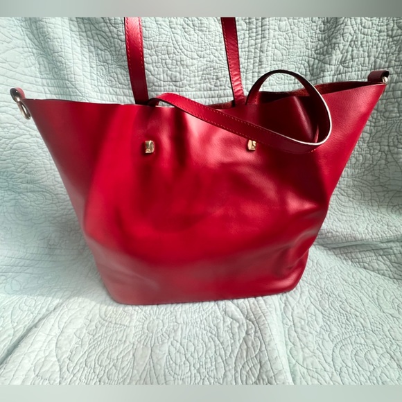 Monserat De Lucca Handbags - Monserat De Lucca Vibrant Red Tote
